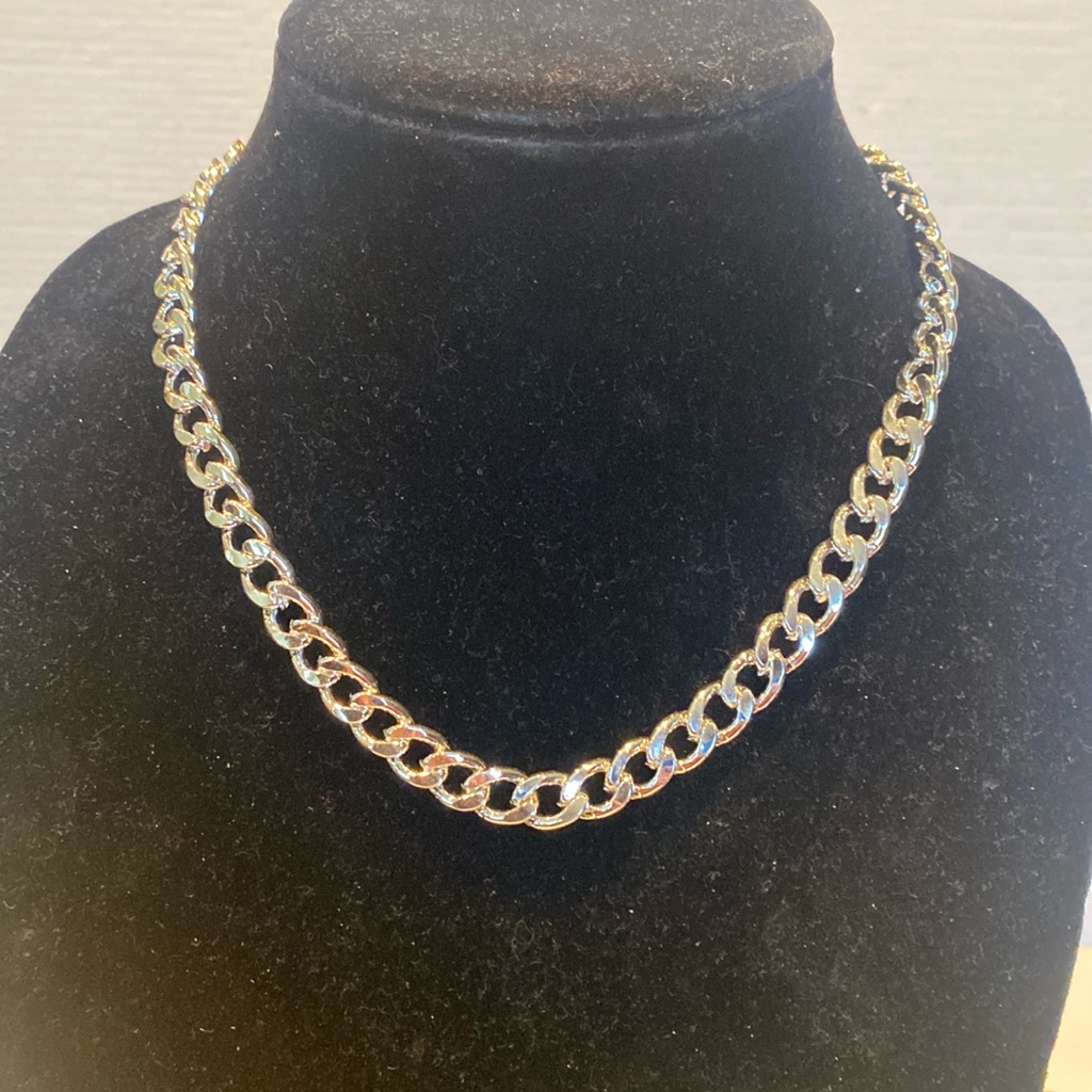Nwt Dream Plus Heavy Silvertone Metal Link Chain